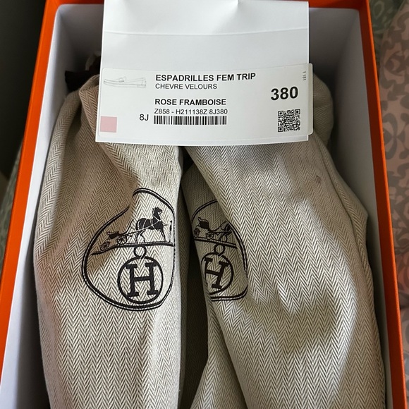 NWOT Tripp Espadrilles Rose Framboise - Picture 12 of 12